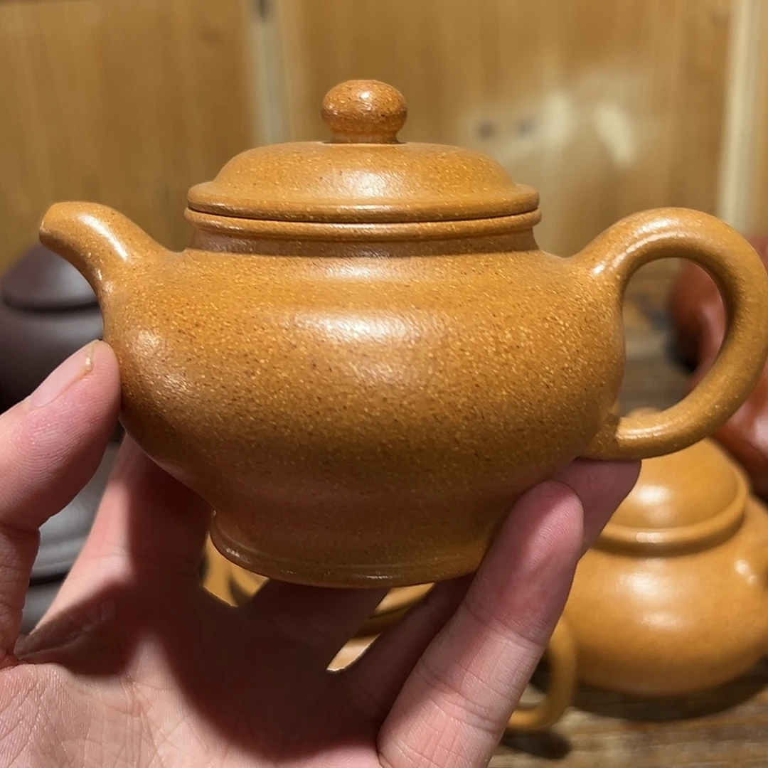 茶壶紫砂紫砂的味道很