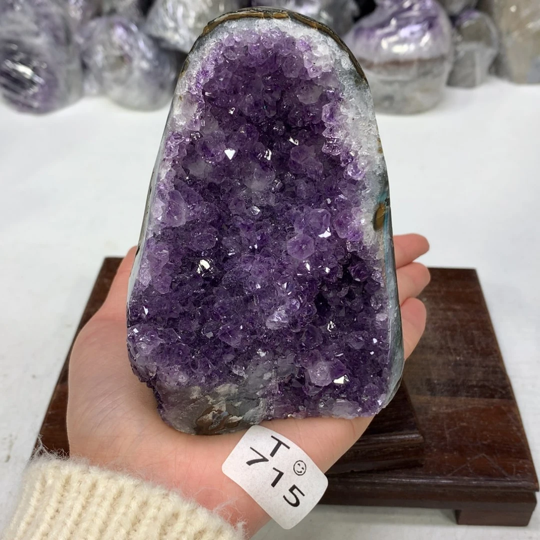 紫晶摆件未镶嵌水晶