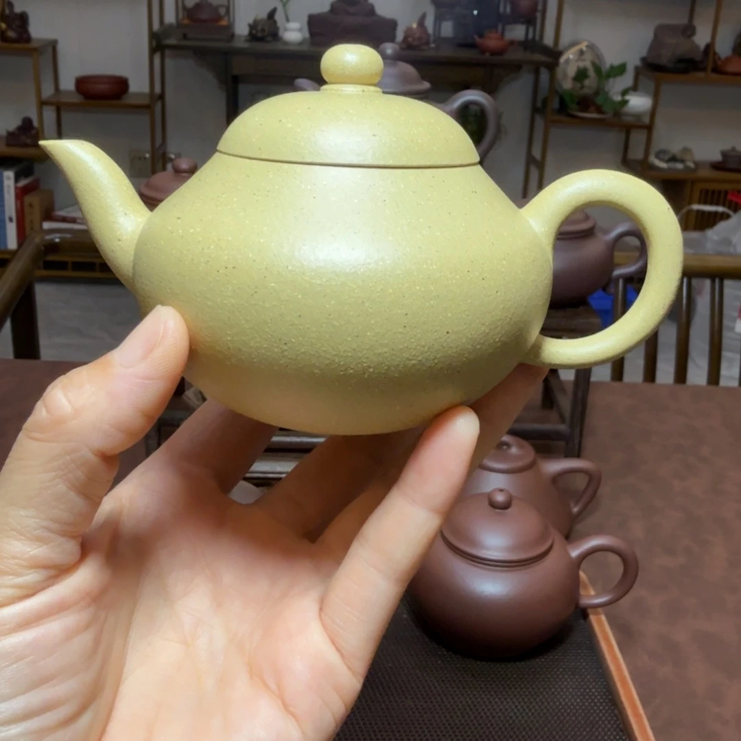 坐***忘茶壶紫砂精工半手220cc绿泥梨式