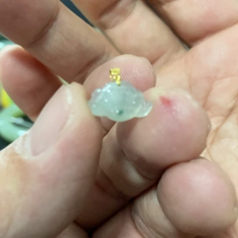 翡翠颈饰18K金镶嵌一品清廉