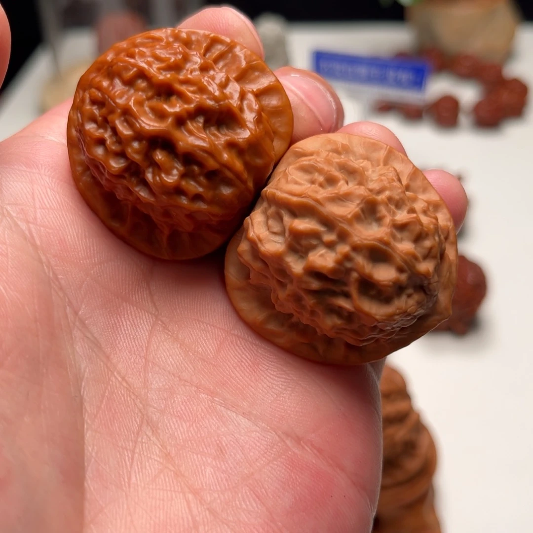 文玩核桃吊坠38全品瓷娃娃