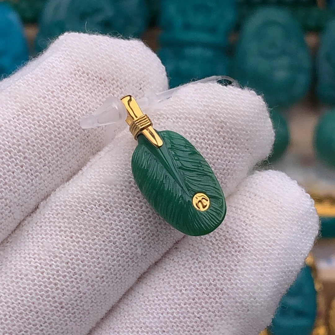 未镶嵌绿松石珠宝奇石