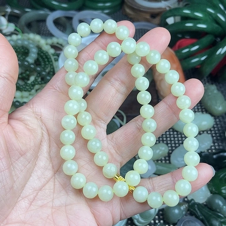 和田玉（黄玉）未镶嵌颈饰