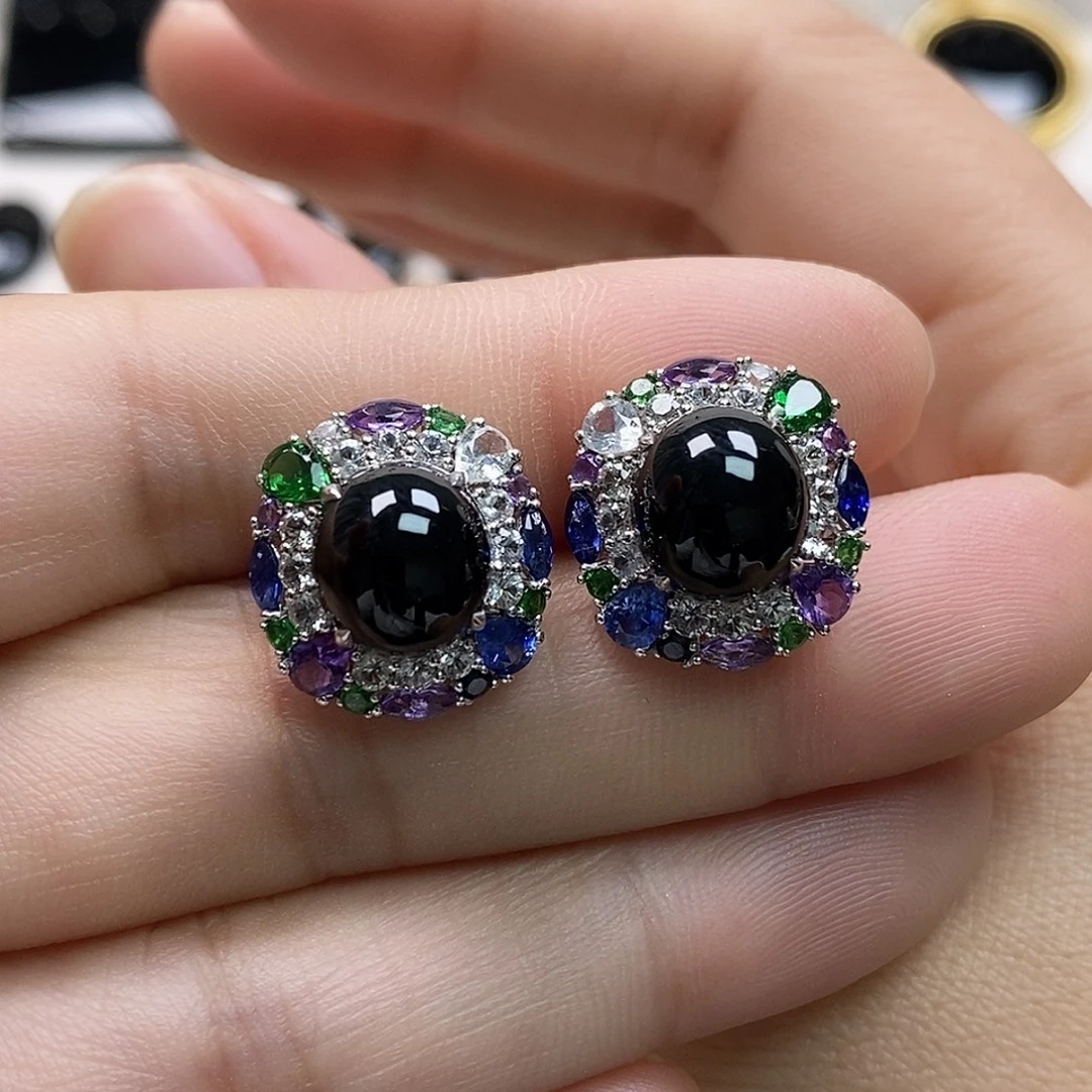 翡翠18K金镶嵌耳饰