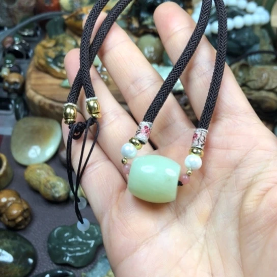 岫岩老玉（透闪石质玉）未镶嵌挂件