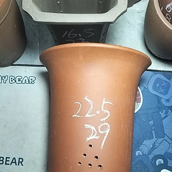 红泥莲花金钟一个