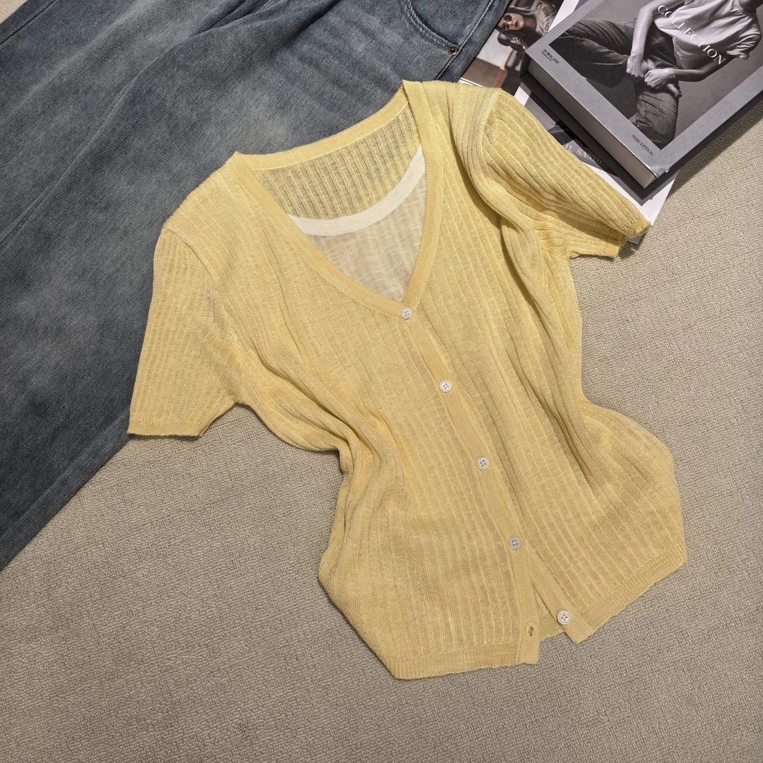 小清瓜女装严选2025新款夏天穿出红人搭配高级感针织衫WF93A29