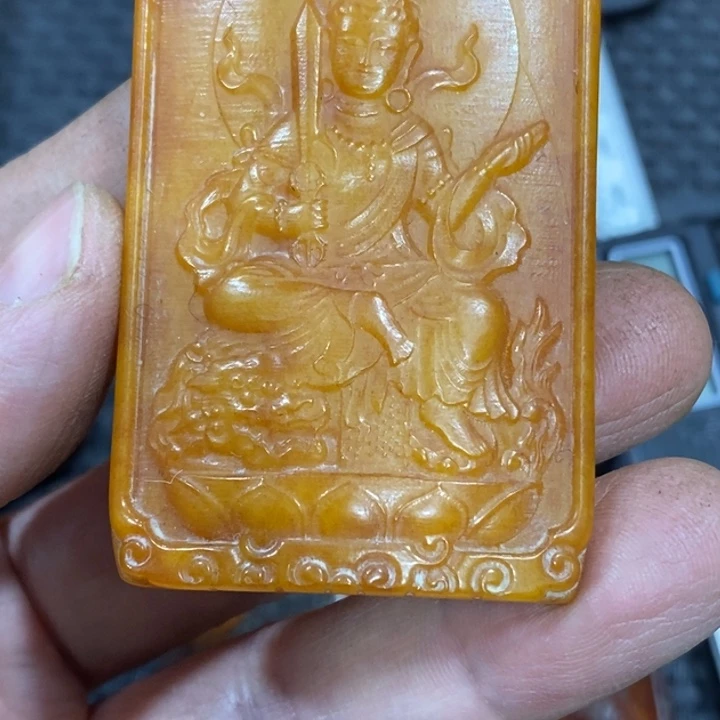 滴血莲花菩提吊坠