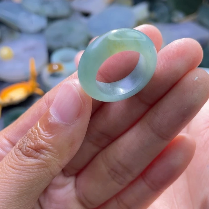 定制翡翠未镶嵌11-17圈口