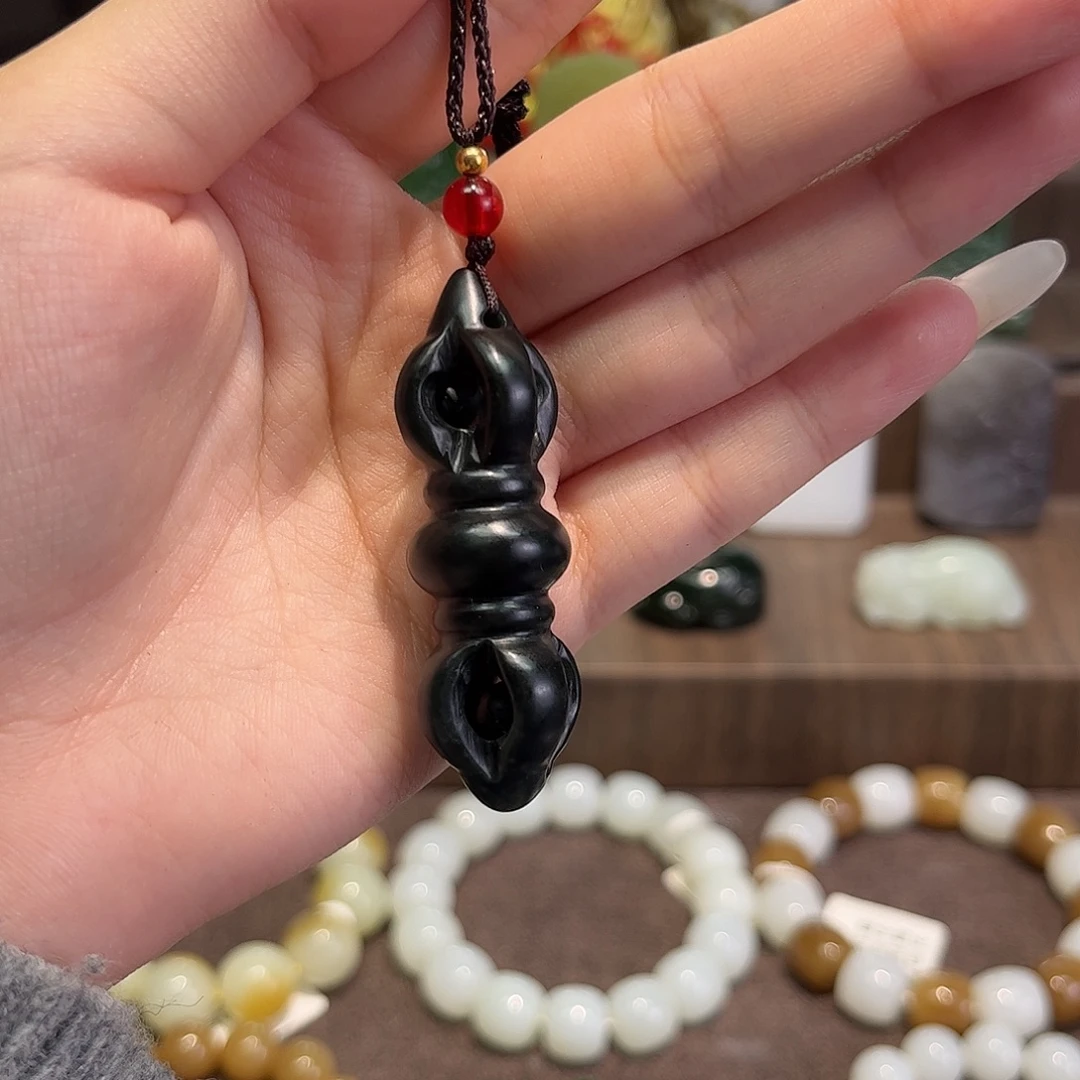 和田玉未镶嵌手串