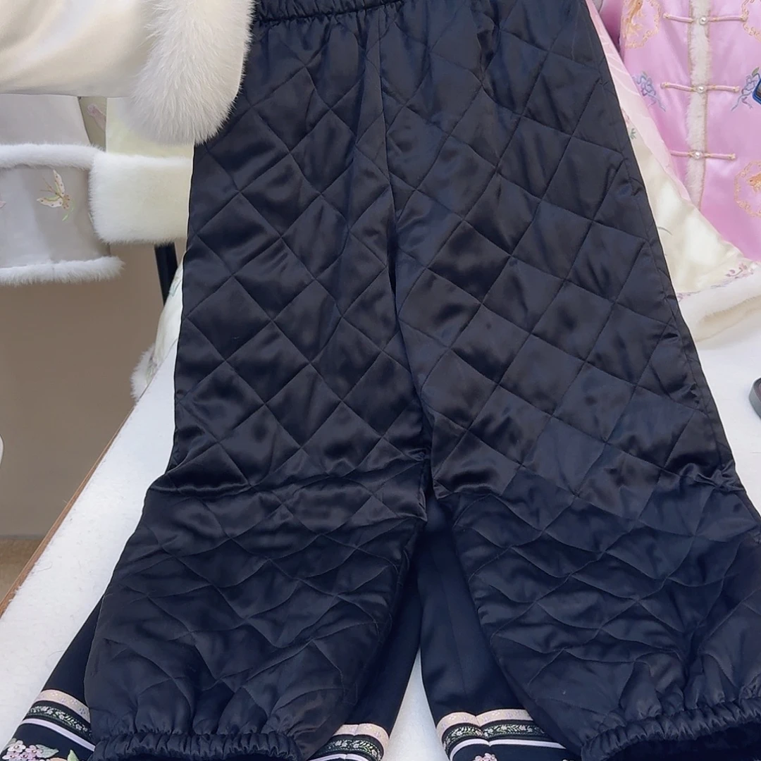 织绣真丝黑色裤子 一物一件