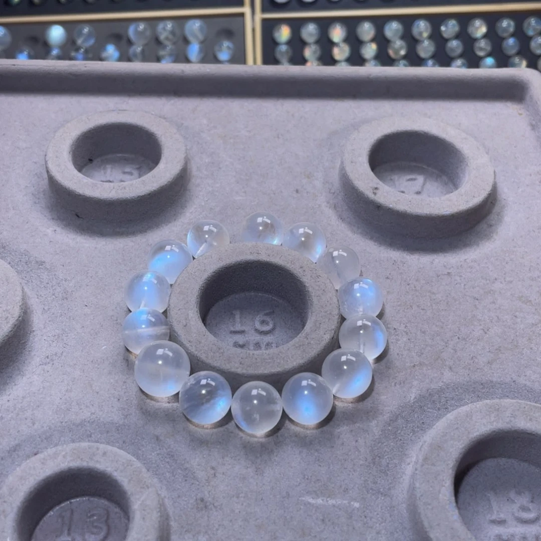 手链未镶嵌长石F****?蓝月光手链14mm