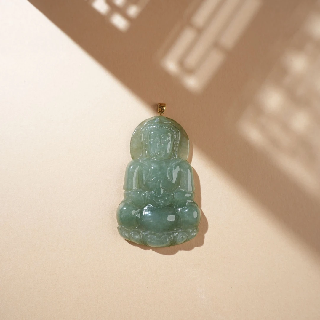 「祈福专享」翡翠观音精美气质吊坠