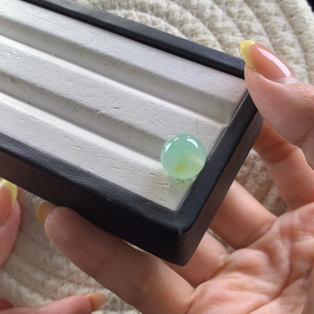 翡翠未镶嵌手串卡12冰绿飘