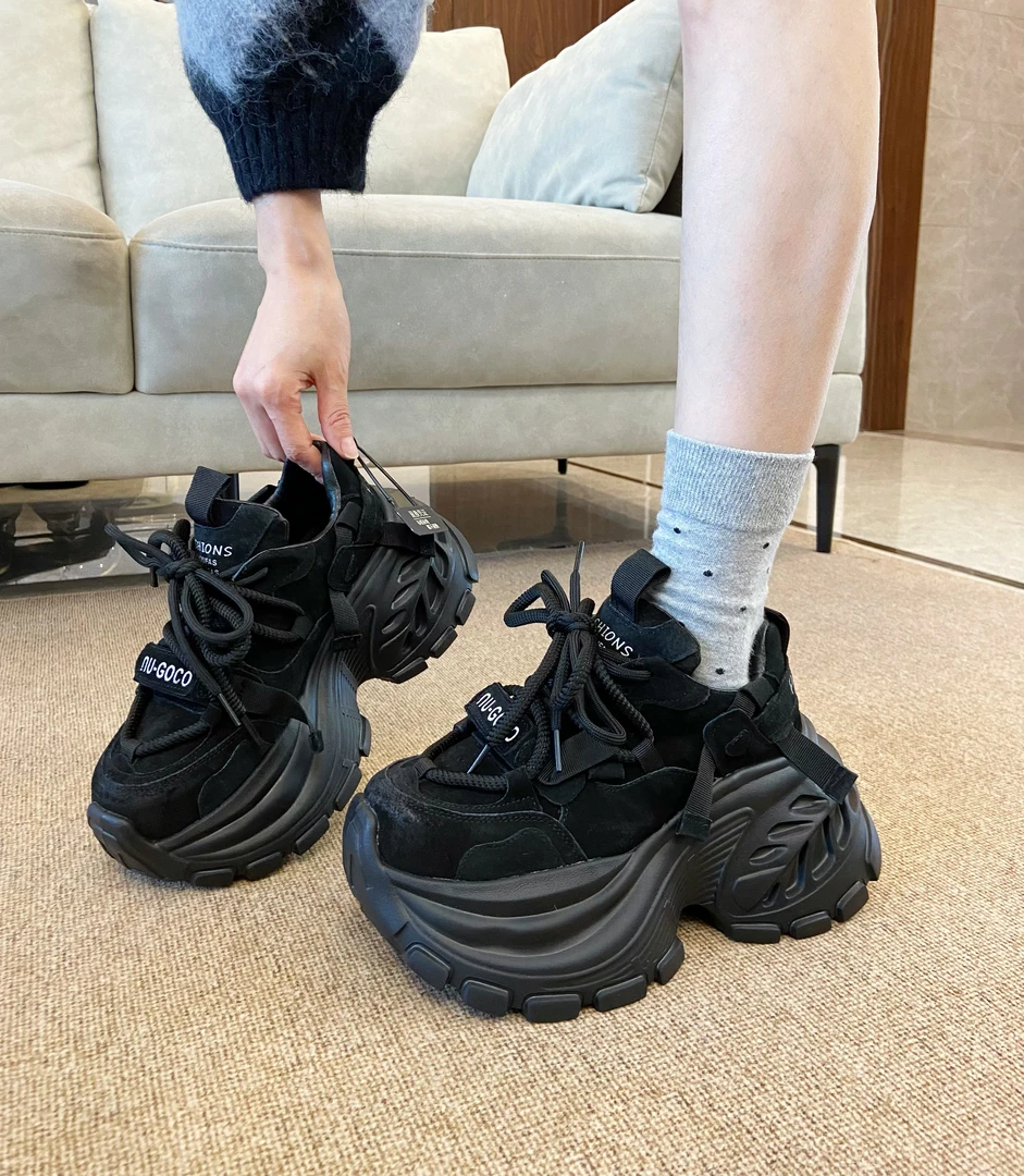 磨砂真皮加绒松糕厚底老爹鞋女2025新款百搭小个子增高休闲运动鞋