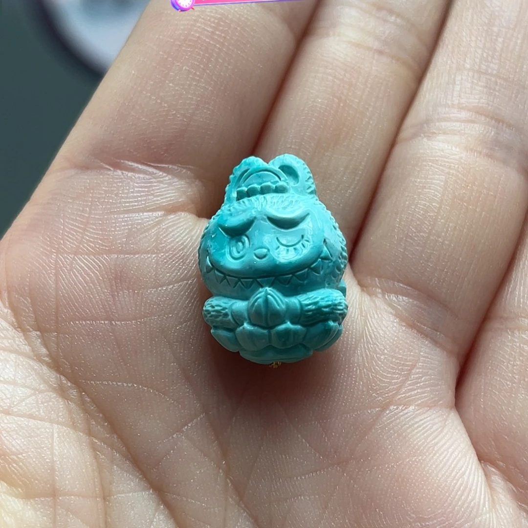 绿松石未镶嵌颈饰