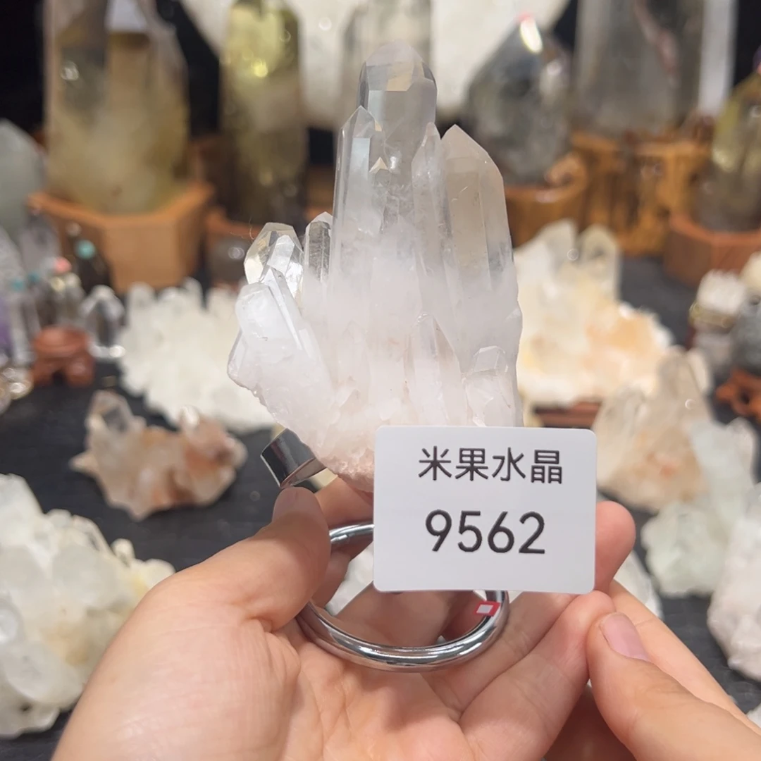 未镶嵌珠宝半成品水晶
