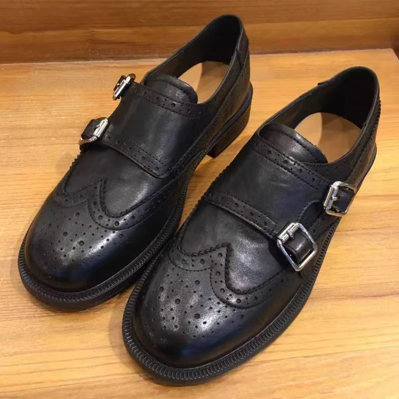 DAYUAN 复古英伦风布洛克雕花小皮鞋扣502021