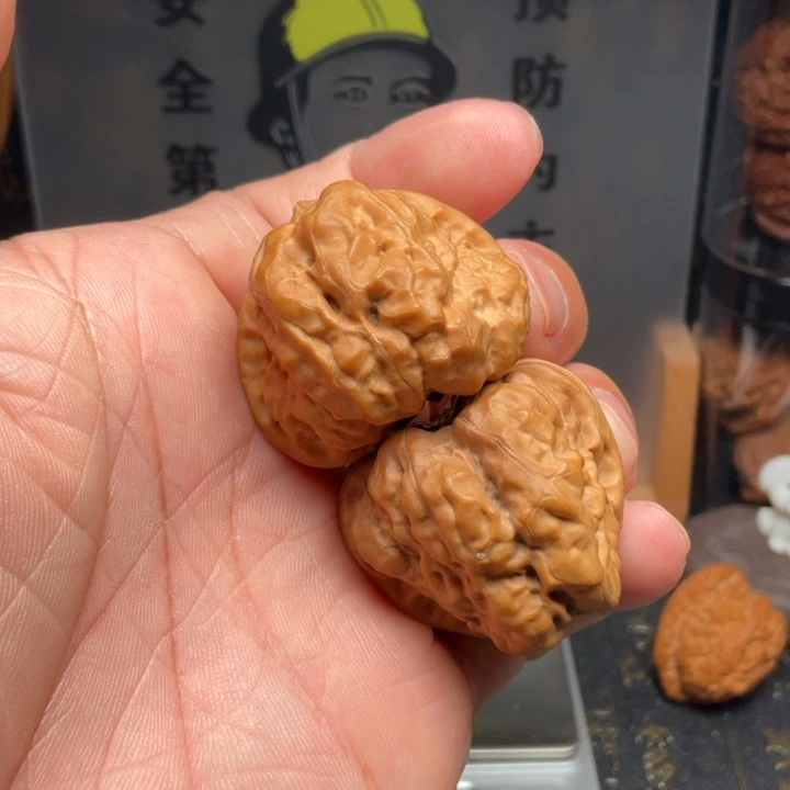 吊坠文玩核桃蛤蟆头边35肚38全品