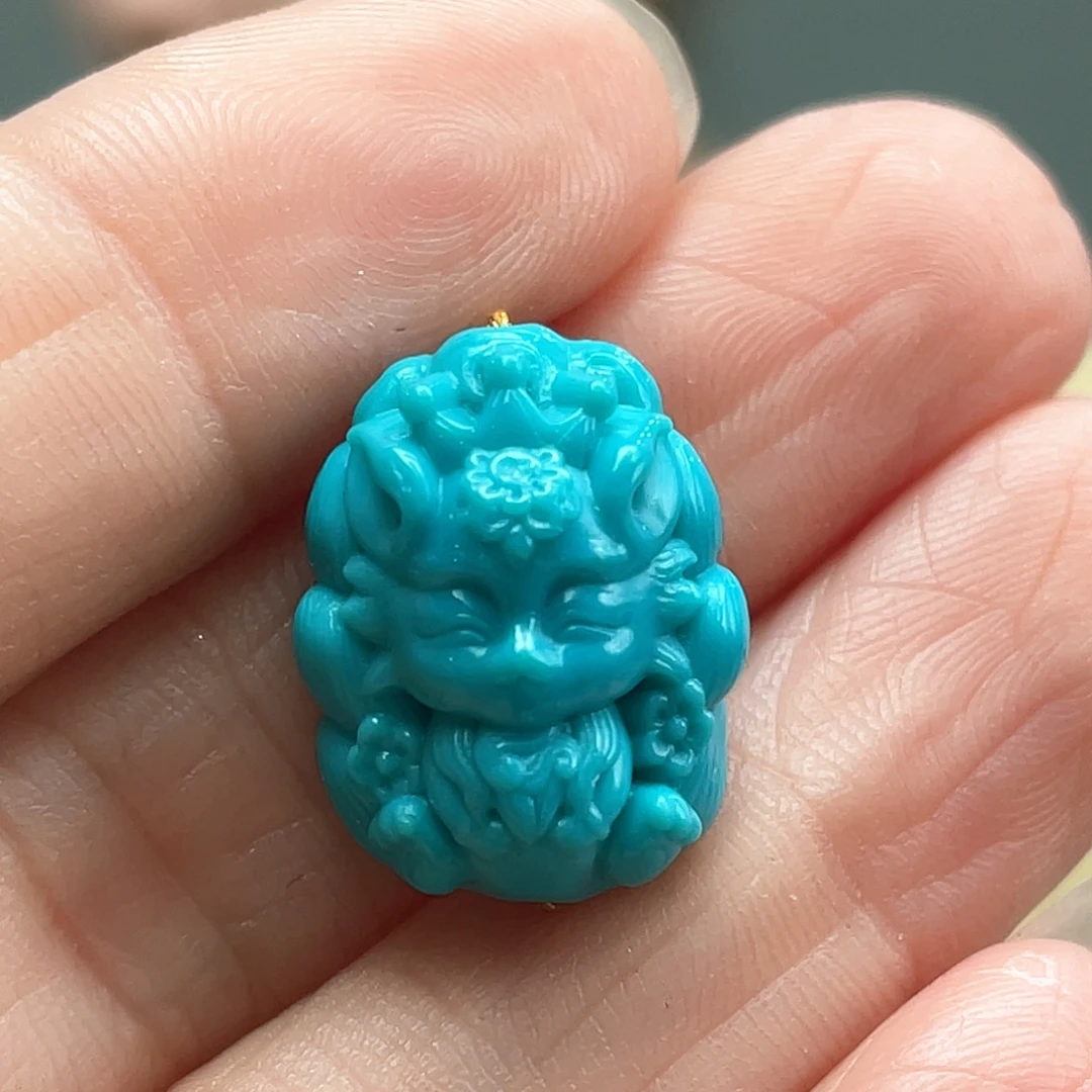 未镶嵌绿松石颈饰