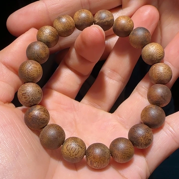 手串沉香海南老白棋1.1手串9克+