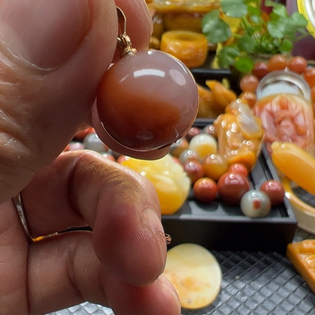 石英质玉未镶嵌颈饰