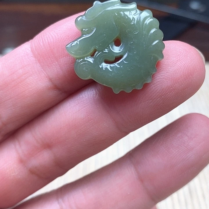 和田玉（碧玉）未镶嵌颈饰