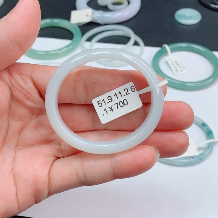 翡翠未镶嵌手镯51-52贵妃