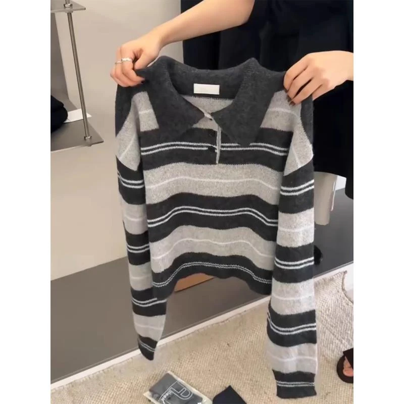 韩系学院风翻领半开扣条纹针织衫女秋季新款设计感小众慵懒风上衣