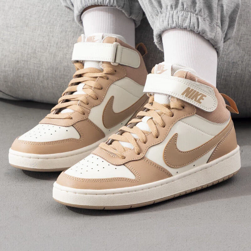 【断码处理】耐克板鞋女COURT BOROUGH MID 2经典运动鞋中帮休闲鞋