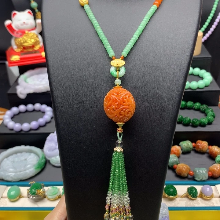 翡翠未镶嵌颈饰翡翠项链