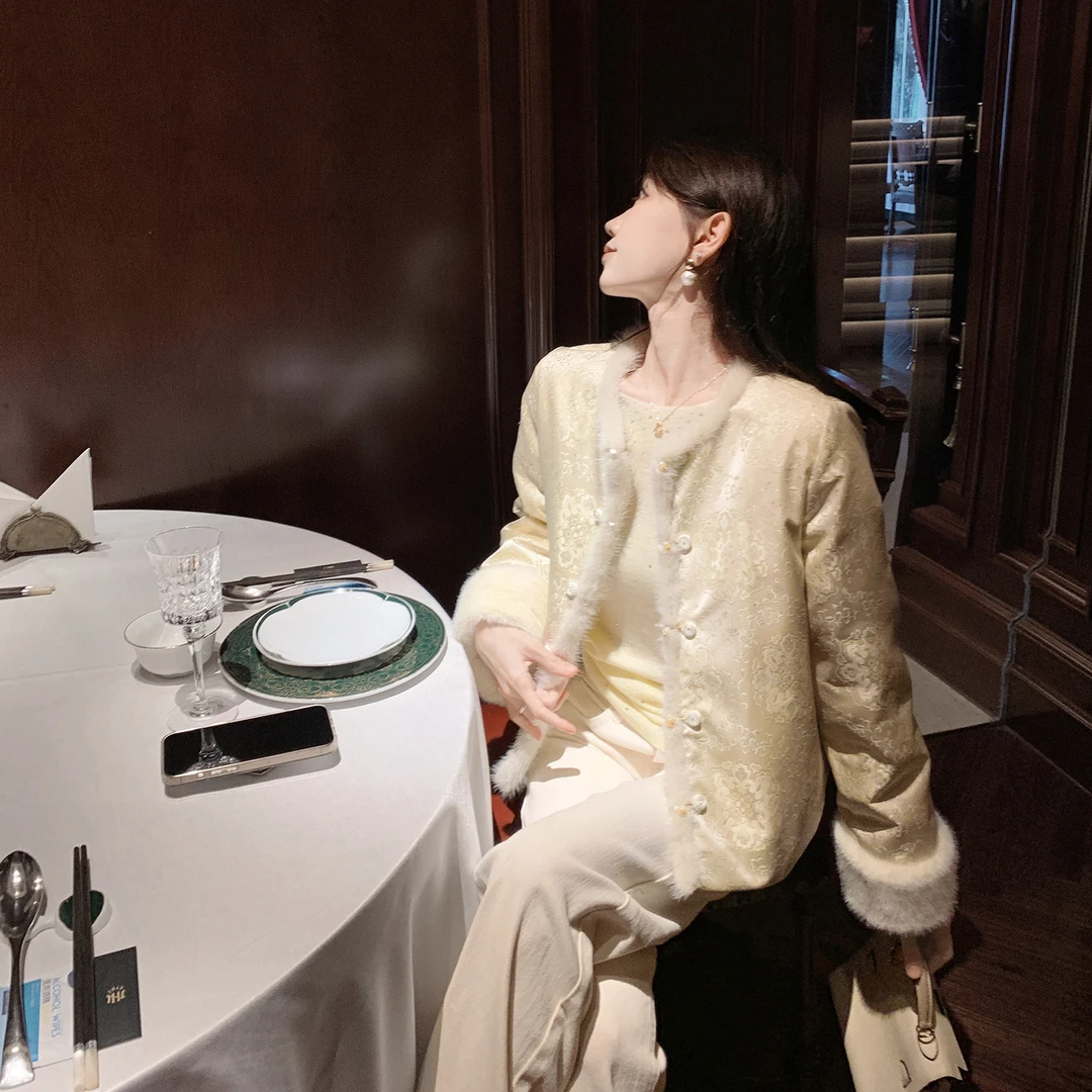 果果家 新中式羽绒服2025圆领宽松型刺绣长袖厚款上衣百搭秋冬女