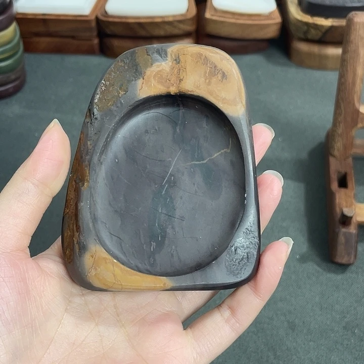 广东肇庆原石端砚