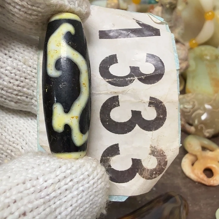 三***米玛瑙/玉髓未镶嵌颈饰