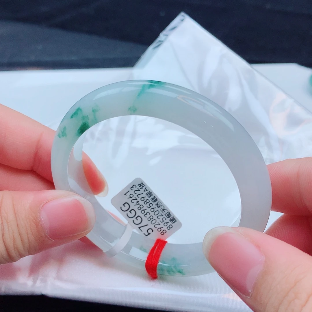 翡翠手镯未镶嵌天然缅甸翡翠A货手镯