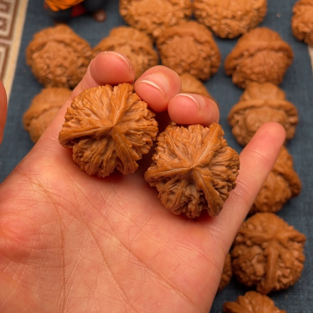 把件文玩核桃34全品玉龙正奔