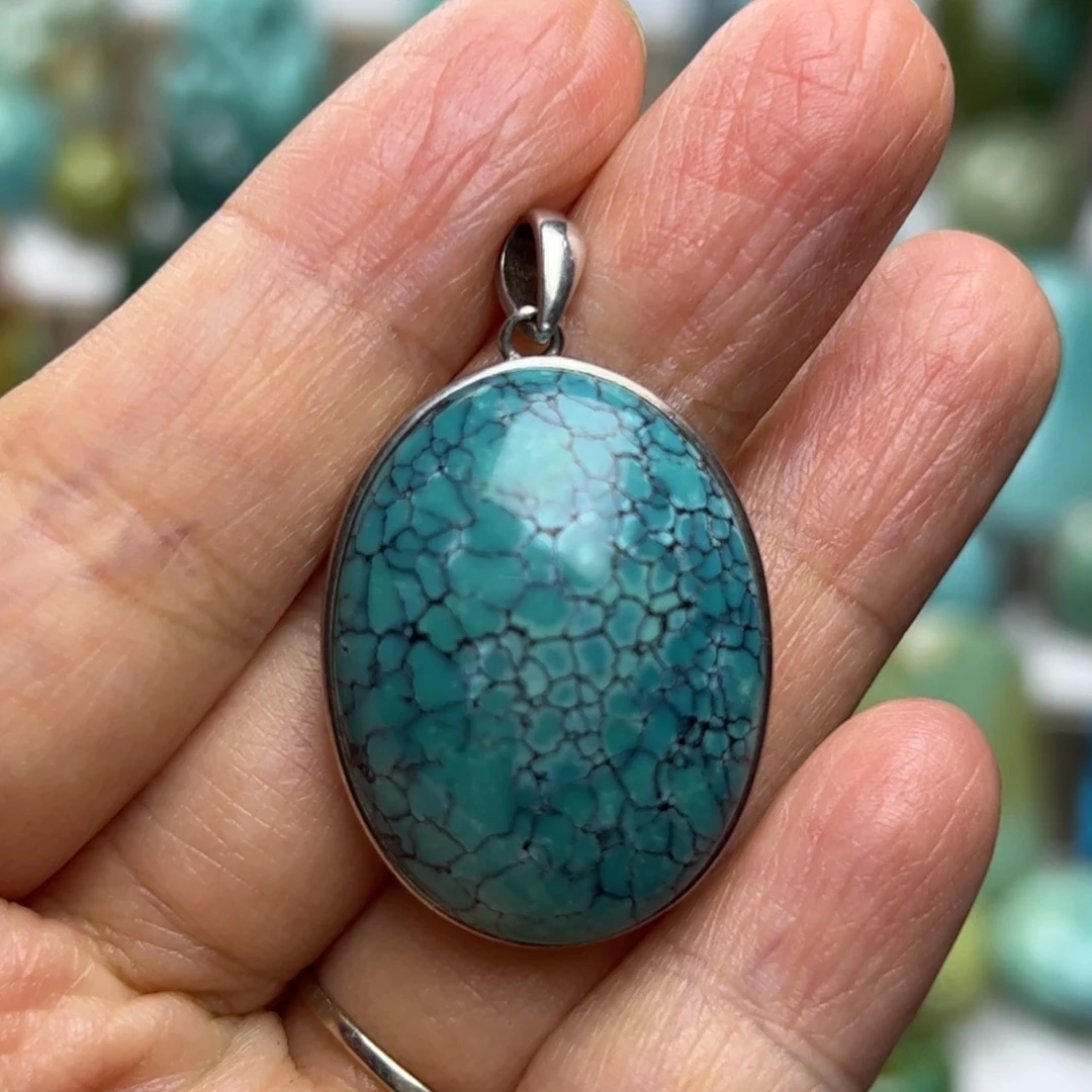 绿松石未镶嵌天然原矿绿松石