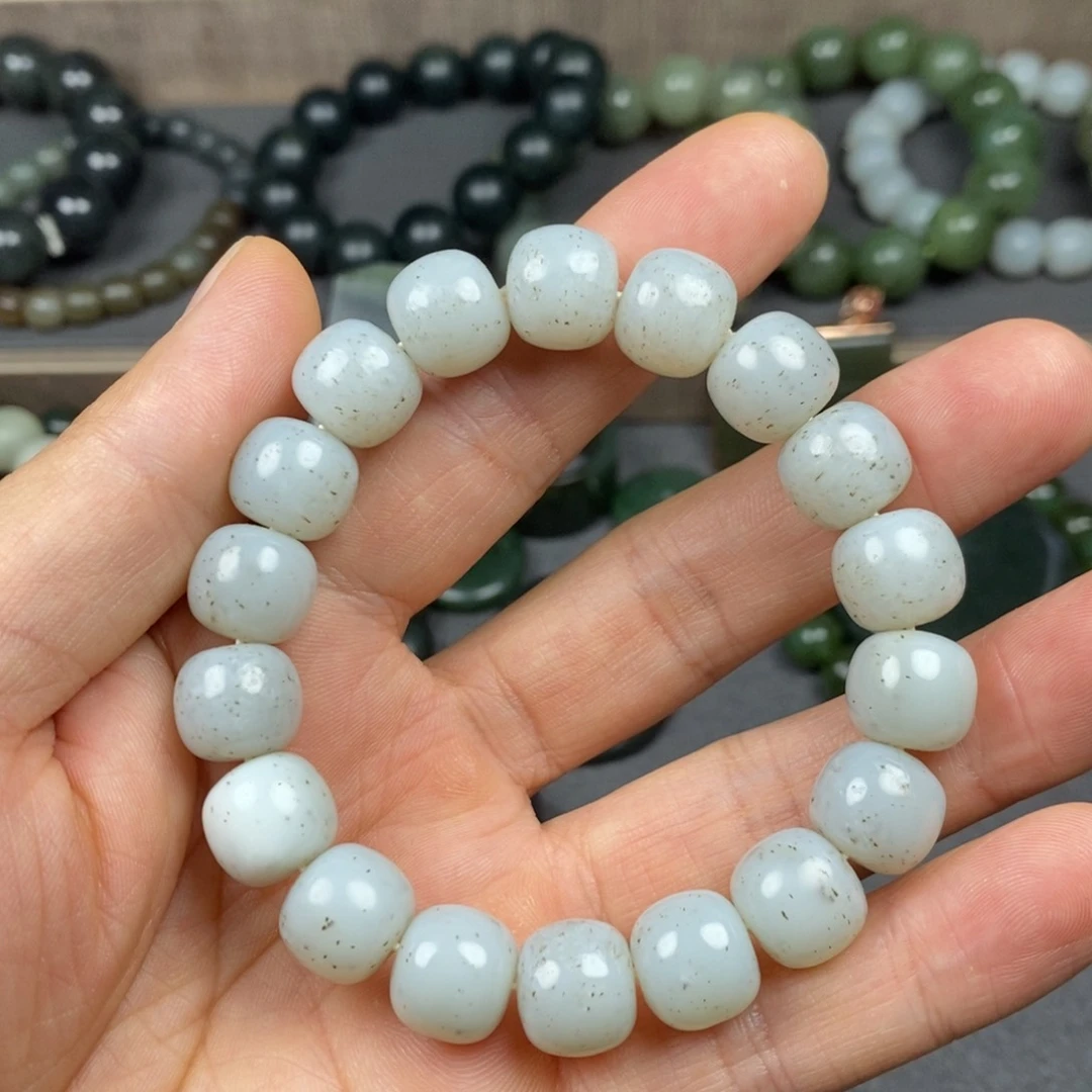 手链未镶嵌和田玉