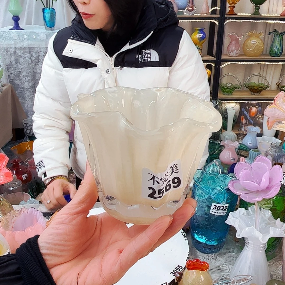 2569 家悦琉璃工艺品不完美