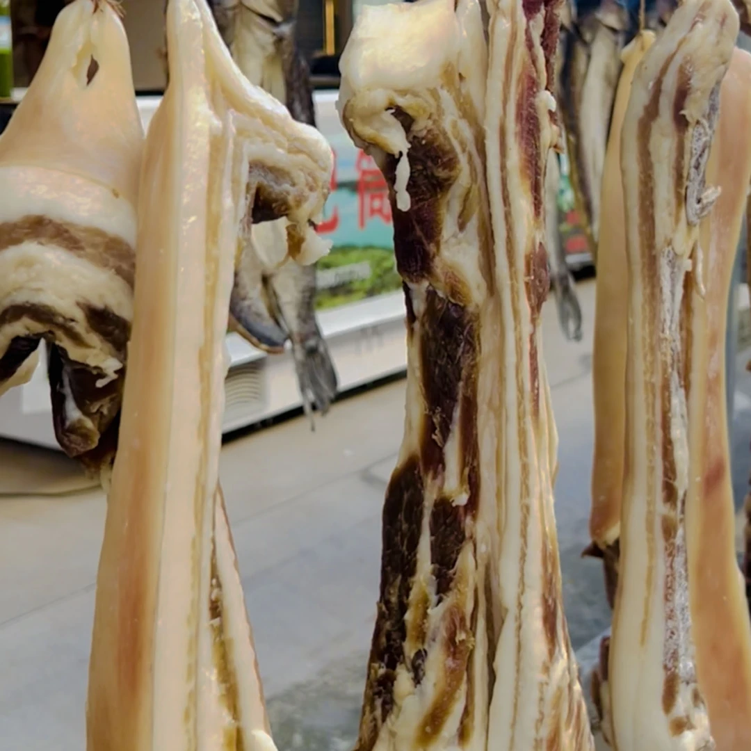 信阳商城特产精品腊肉称重