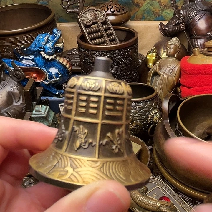 精美铜器批发档口
