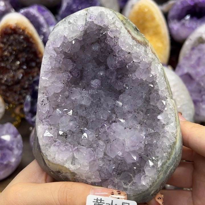 未镶嵌水晶大型摆件（非配饰）472