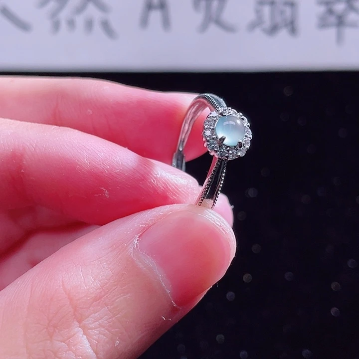 翡翠颈饰未镶嵌999999999