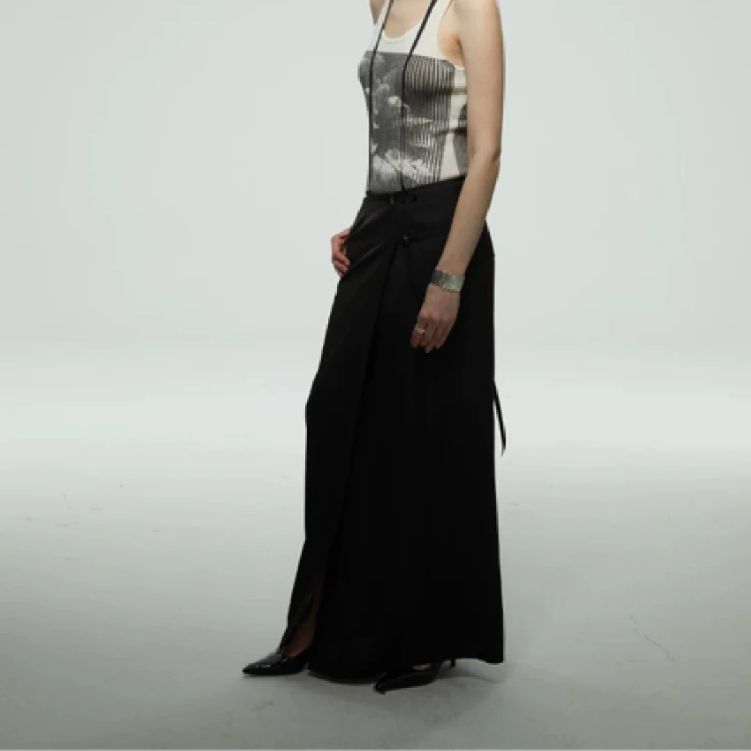 SIPCLASS可调节黑色背带长裙