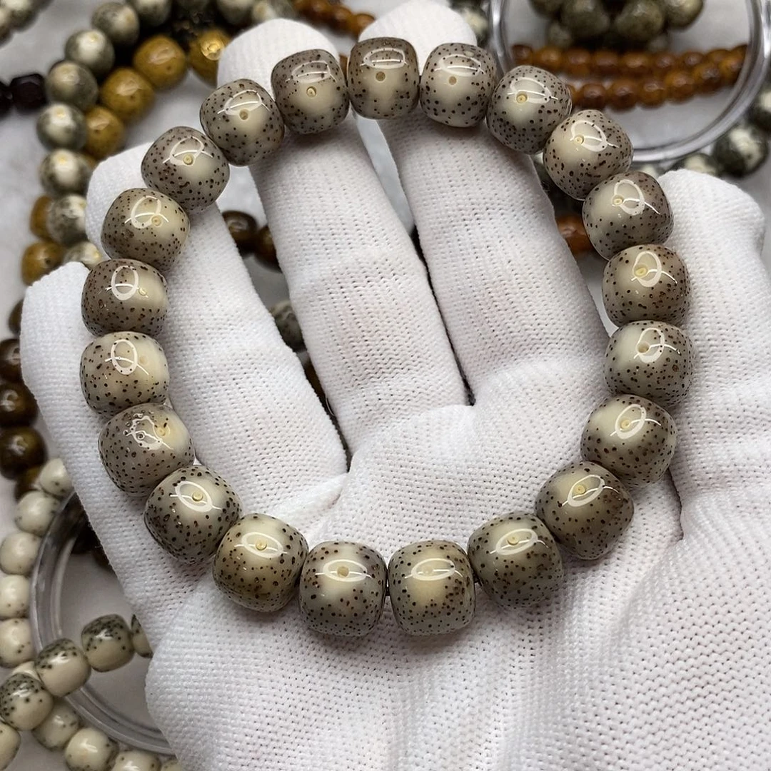 手串星月菩提石玉料