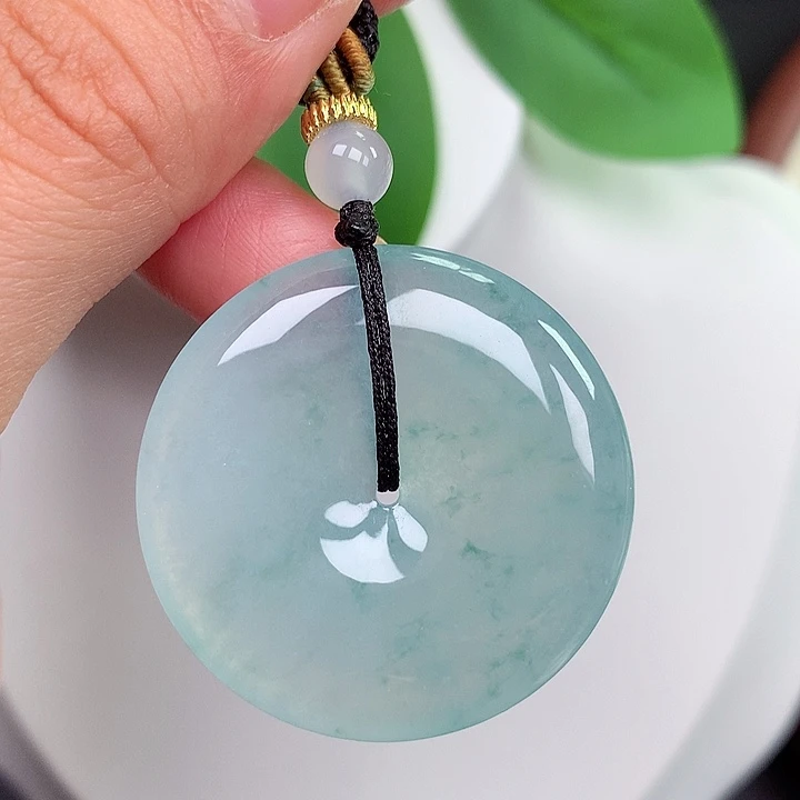 颈饰未镶嵌翡翠平安扣 34.9x5.9mm