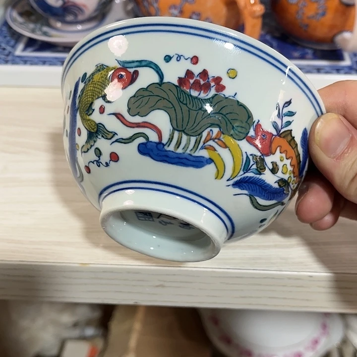 瓷片//////直径12.5厘米。绿。