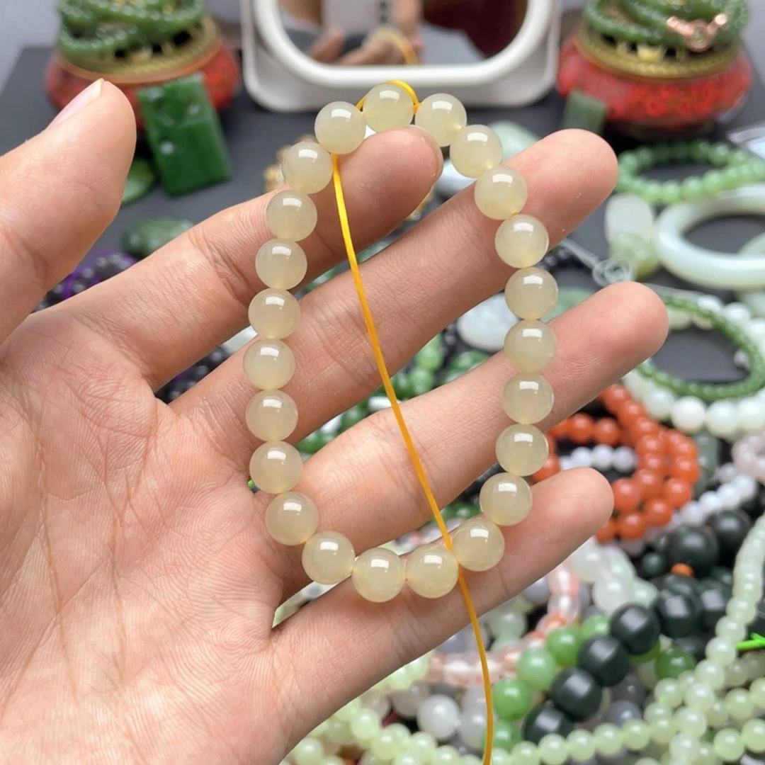 手链未镶嵌和田玉?**朵