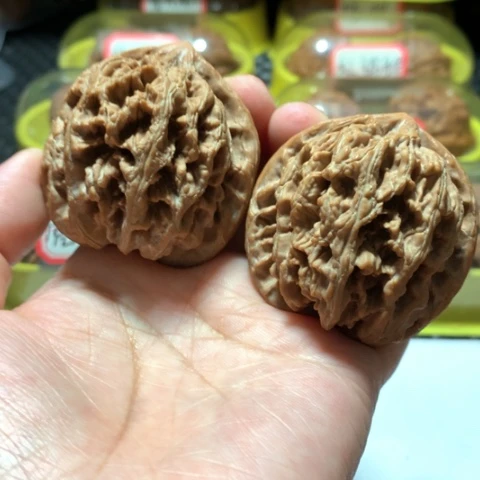 吊坠文玩核桃46九龙筋65克