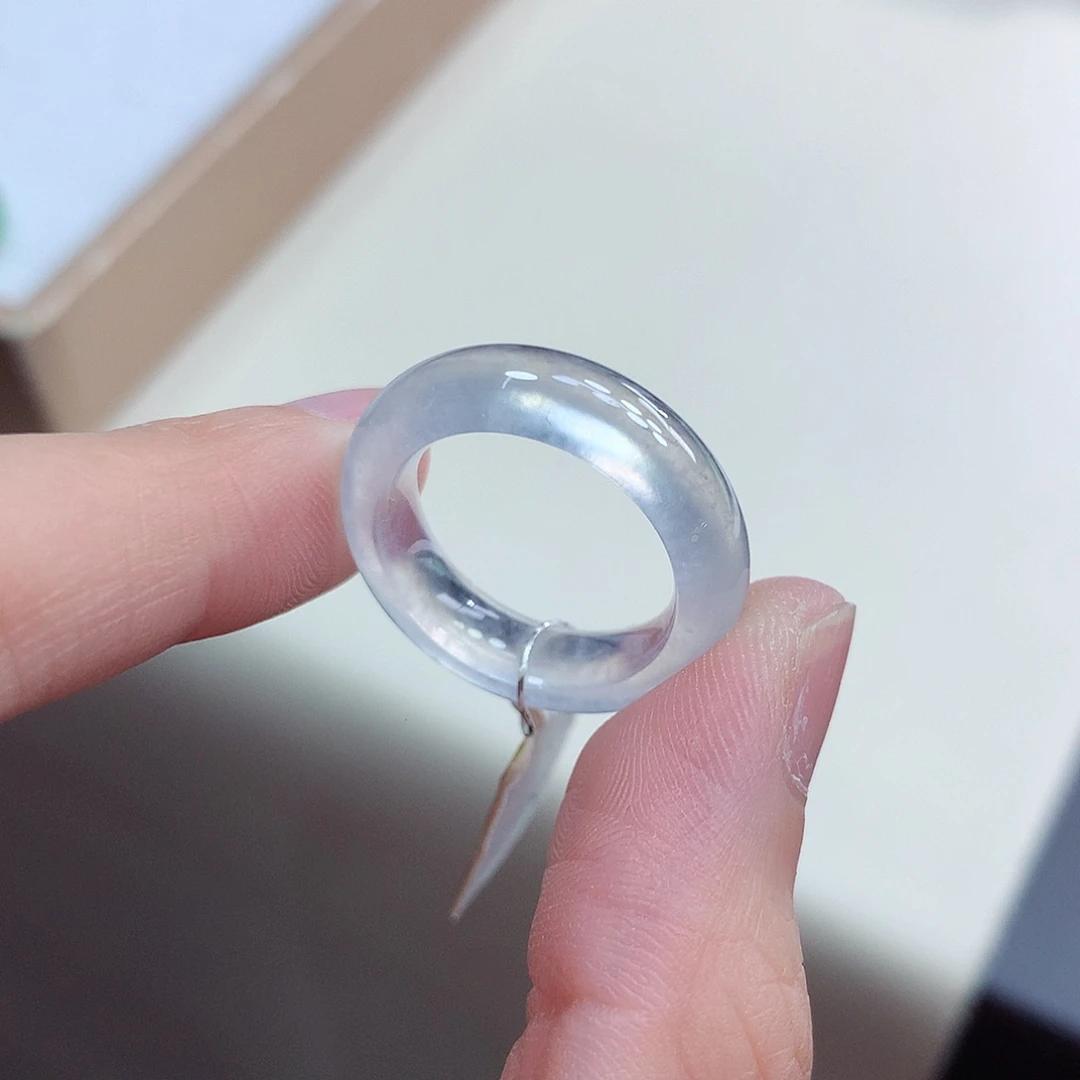 翡翠未镶嵌戒指13号